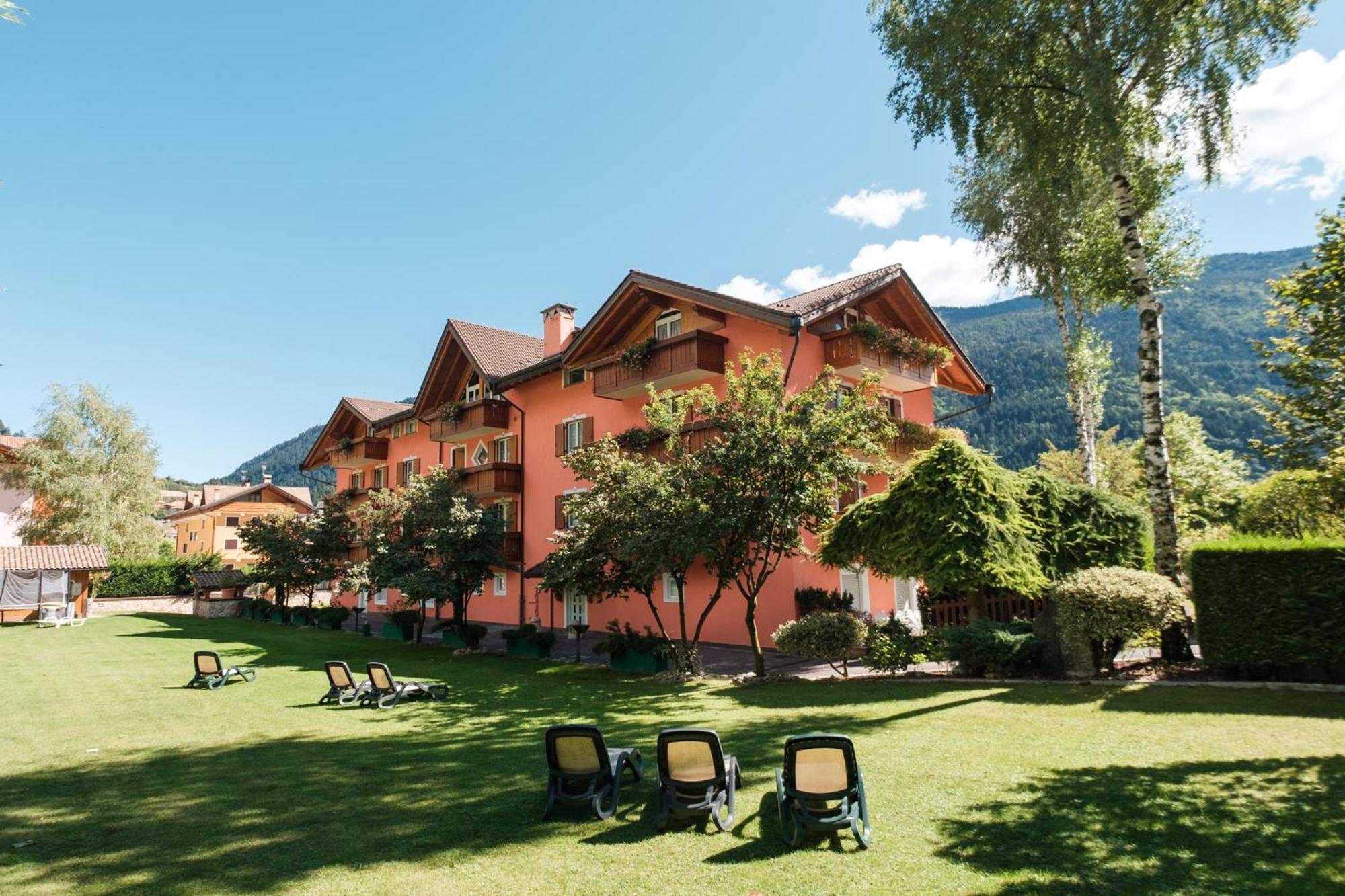 Residence Al Caminetto Molveno Zewnętrze zdjęcie