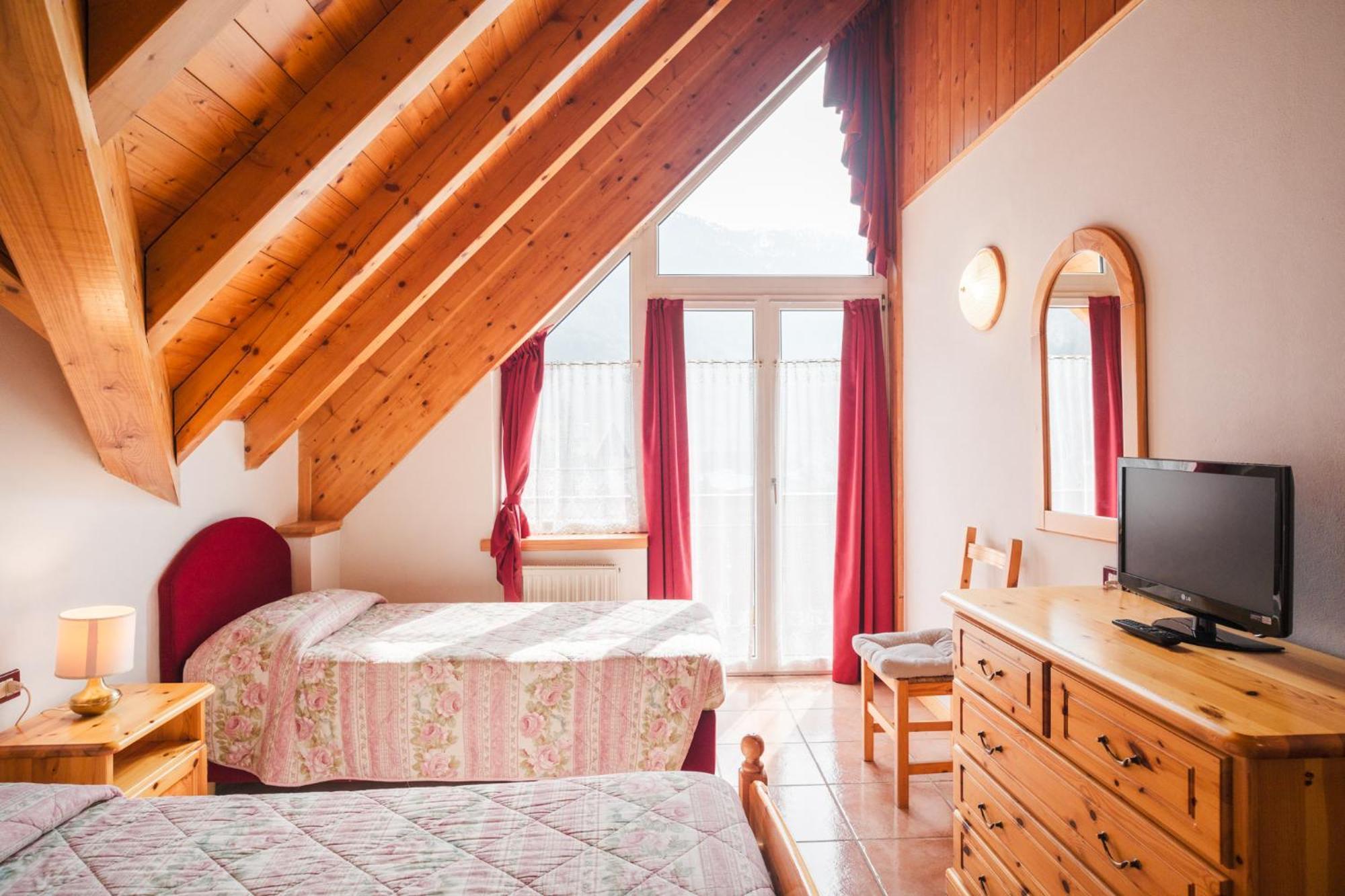 Residence Al Caminetto Molveno Zewnętrze zdjęcie