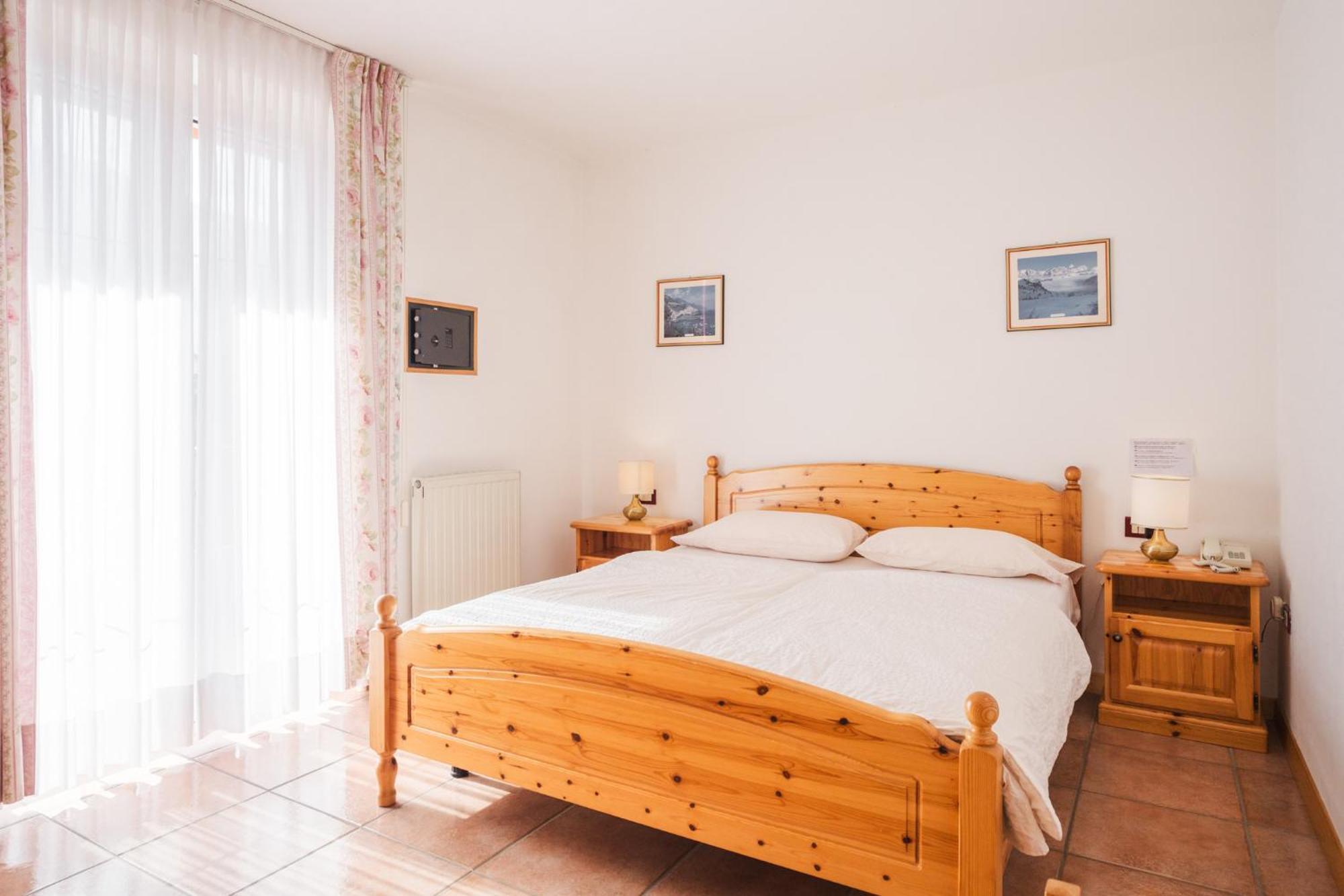 Residence Al Caminetto Molveno Zewnętrze zdjęcie