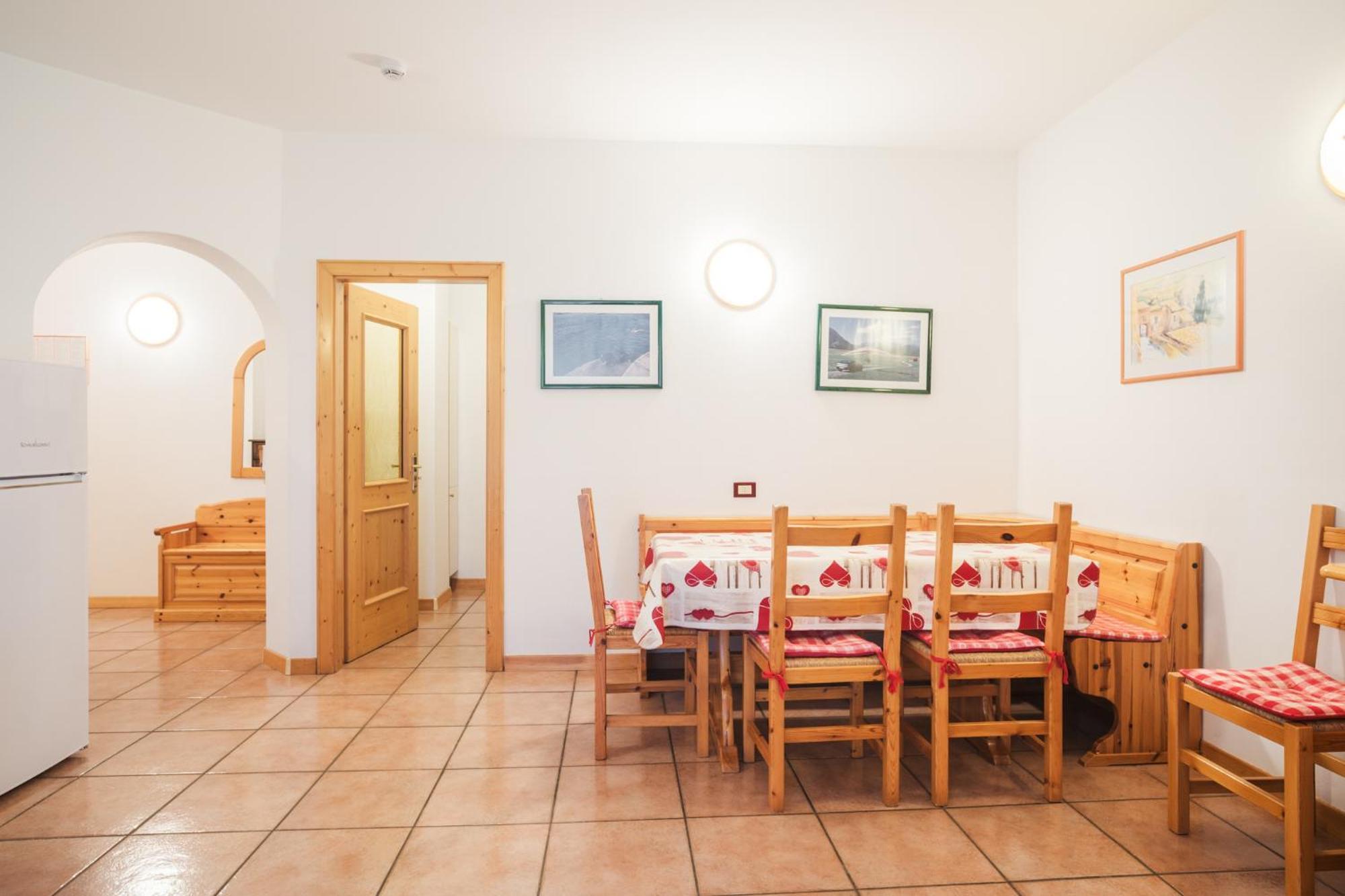Residence Al Caminetto Molveno Zewnętrze zdjęcie