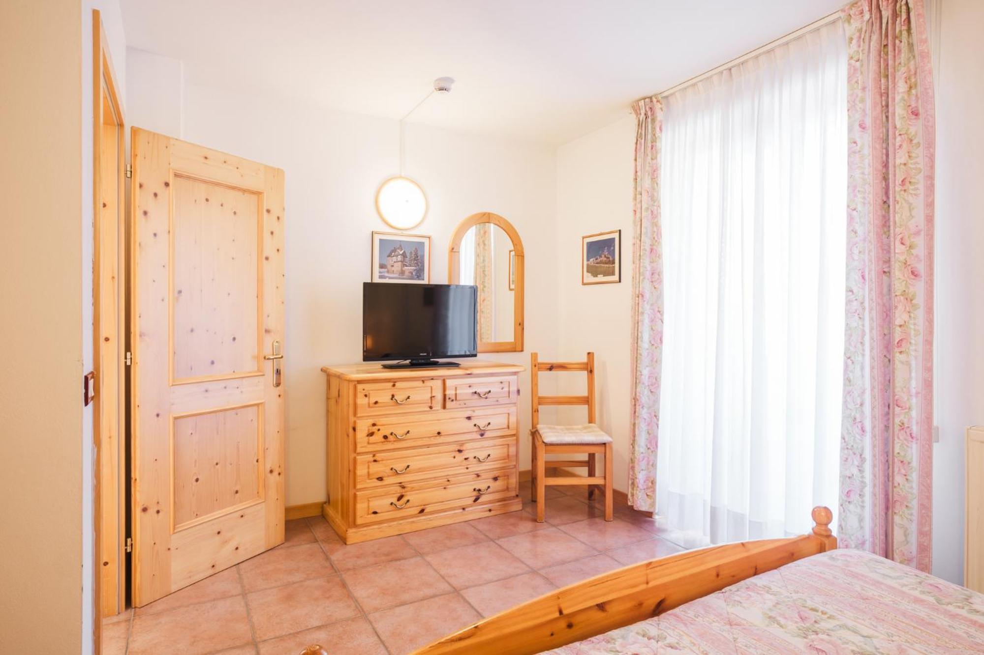 Residence Al Caminetto Molveno Zewnętrze zdjęcie